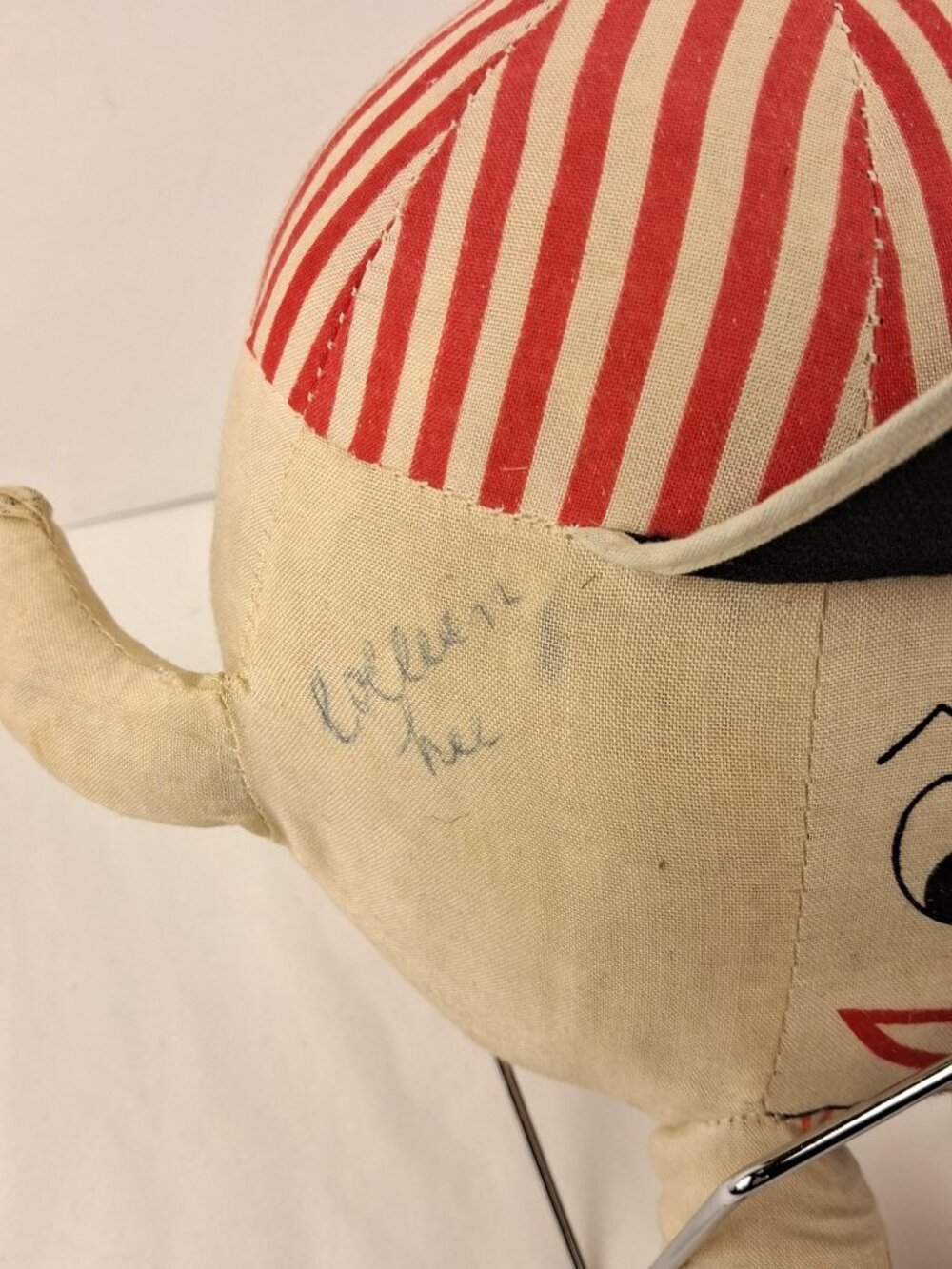 VTG Humpty Dumpty Cloth Doll W/ Red Striped Hat & Bow Tie 1940s Handmade Figure - Picture 6 of 15